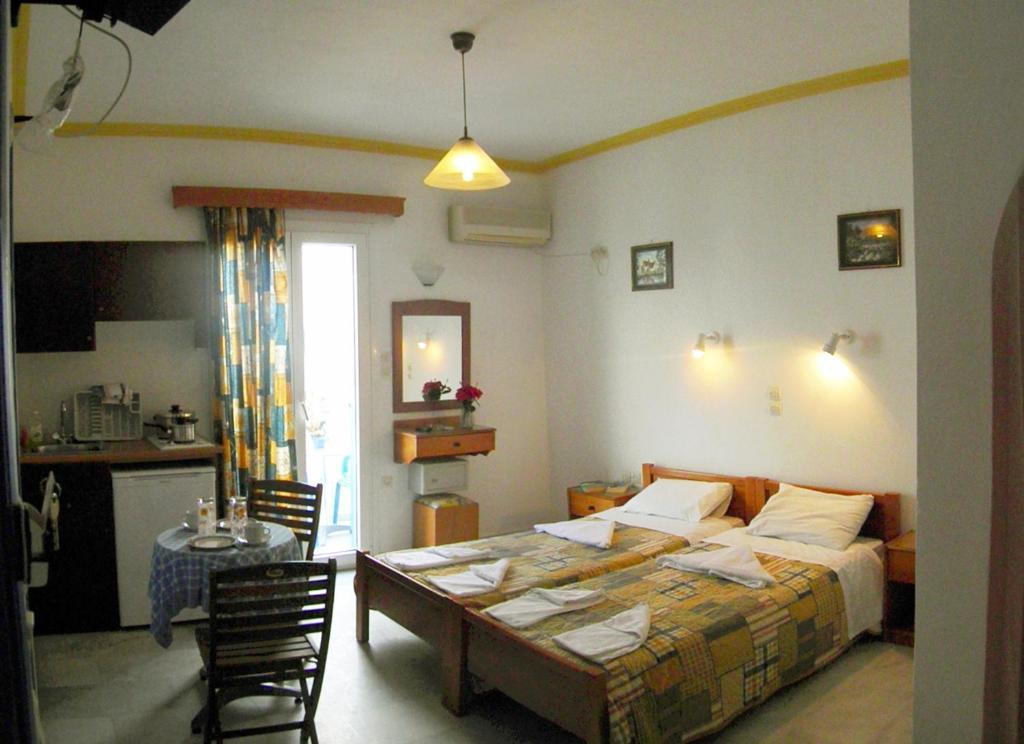 Studios Rea Sun Naxos City Quarto foto
